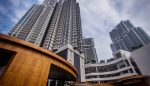 https://www.uni-bausysteme.at/wp-content/uploads/2017/09/TeegaResidencesAtPuteriHarbour-LiuWoArchitects-JohorBahru-Malaysia-2016-Parklex-Facade-Copper-02-150x86.jpg